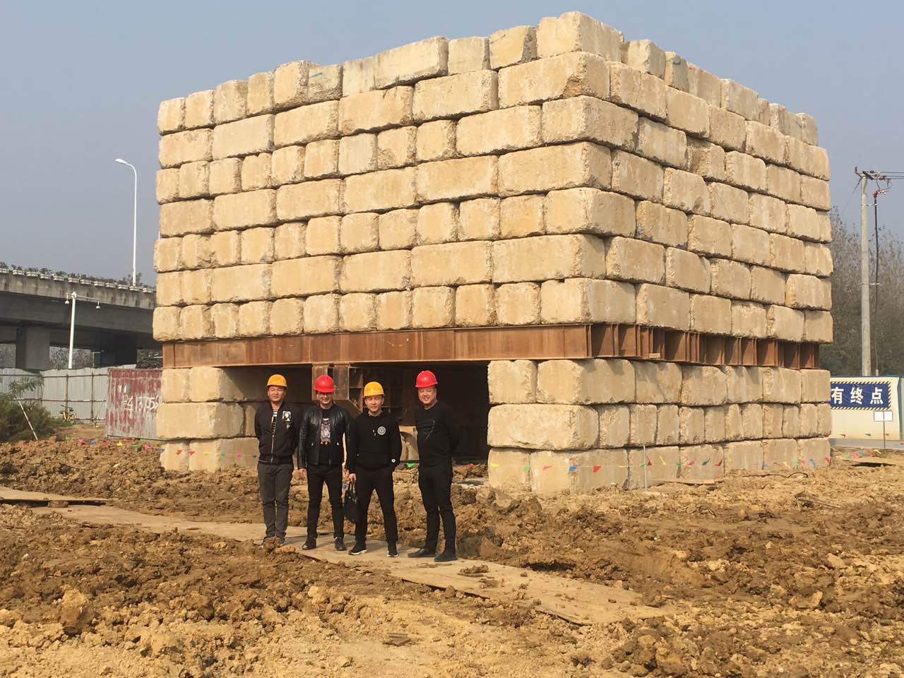 合肥市某項目單樁2000噸堆載試驗(yàn)