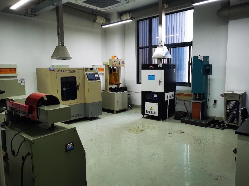 瀝青混合料試驗(yàn)室